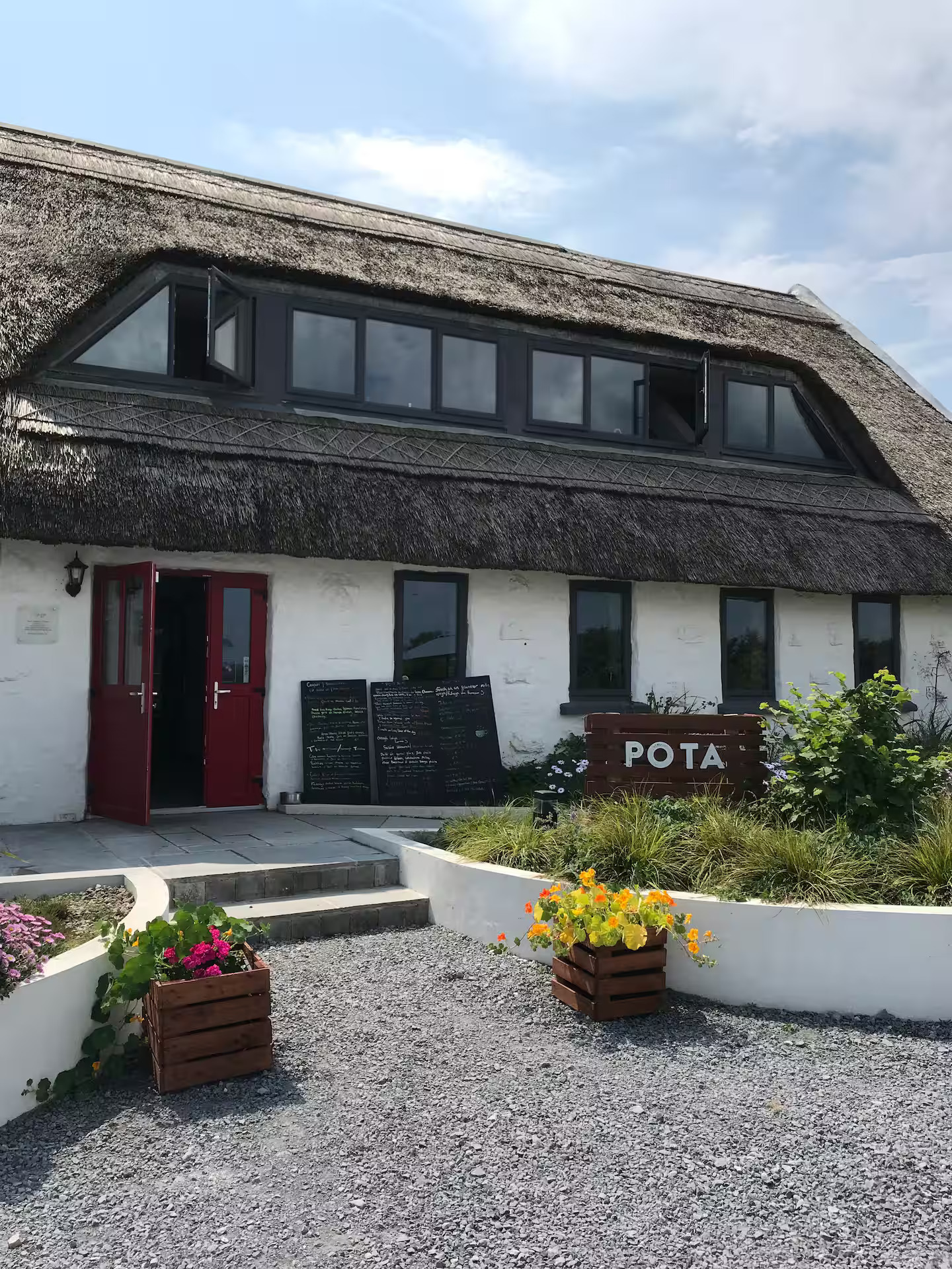 9accda68-6116-4dd3-a348-9f3422b1b03f